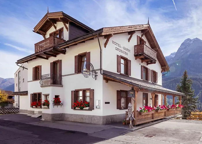 Garni Alpenrose - Grusaida Inn Scuol