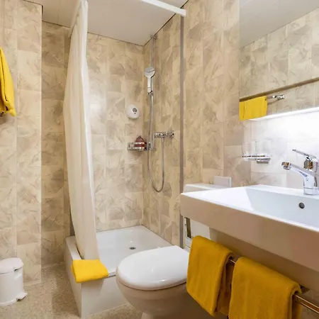 加尼奥朋洛斯-格鲁赛达比in管 宾馆 施库尔