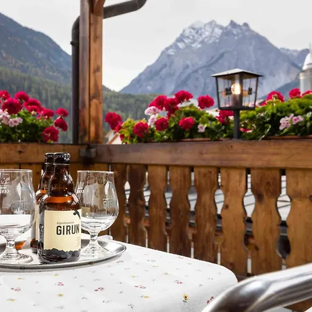 宾馆 加尼奥朋洛斯-格鲁赛达比in管 2*