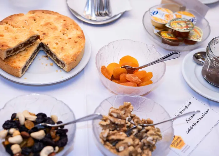 Garni Alpenrose - Grusaida Han/Misafirhane 2*